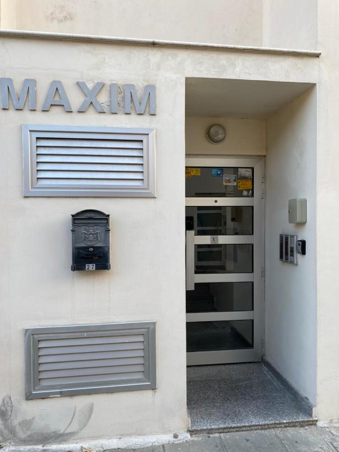 Appartments In The Historic Center Near Beach Limassol Exterior foto