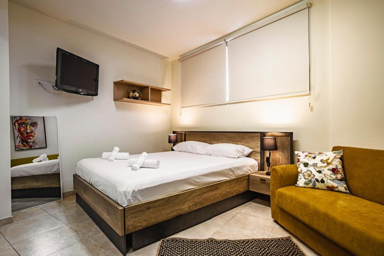 Appartments In The Historic Center Near Beach Limassol Exterior foto