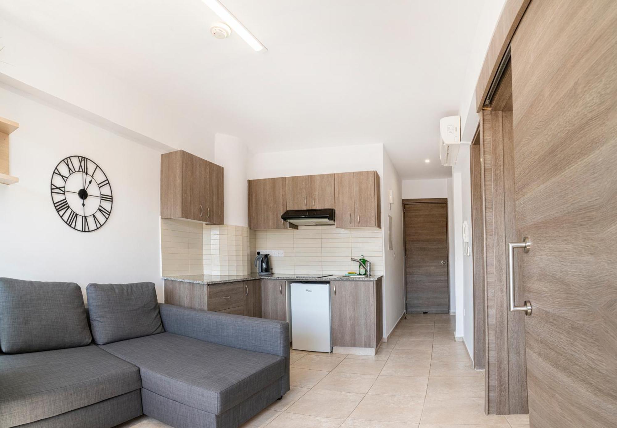 Appartments In The Historic Center Near Beach Limassol Exterior foto