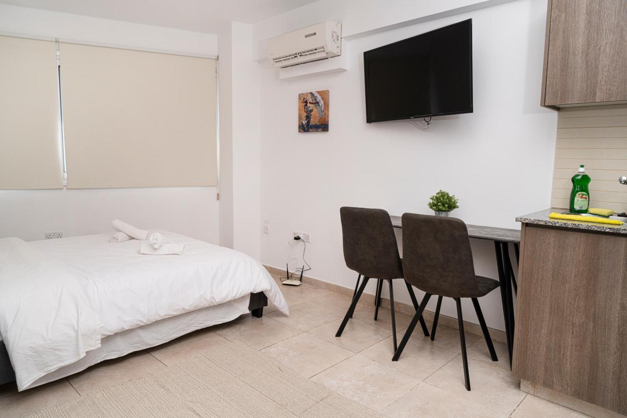 Appartments In The Historic Center Near Beach Limassol Exterior foto
